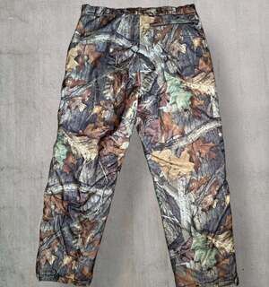 Vintage Cabelas Heavy Duty Camo Work Pants